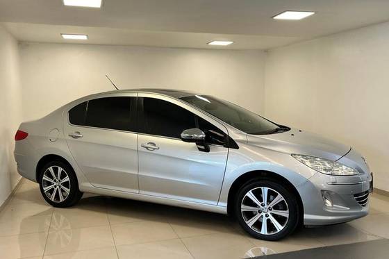 PEUGEOT 408 1.6 GRIFFE 16V TURBO GASOLINA 4P AUTOMÁTICO